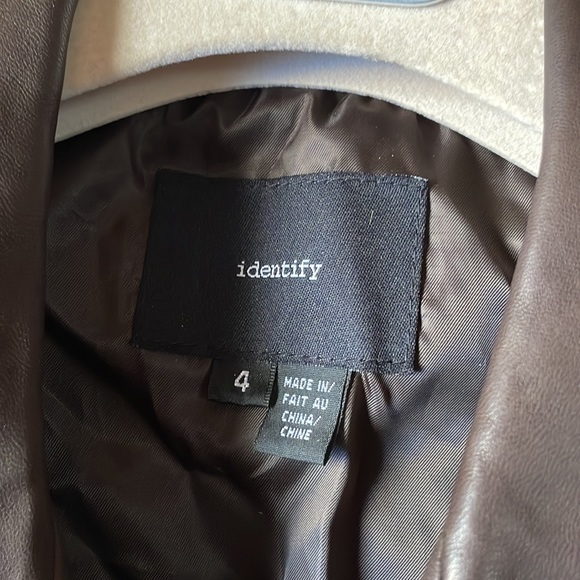IDENTIFY dark brown leather jacket sz4/6 soft supple Schott Perfecto style - Picture 2 of 8
